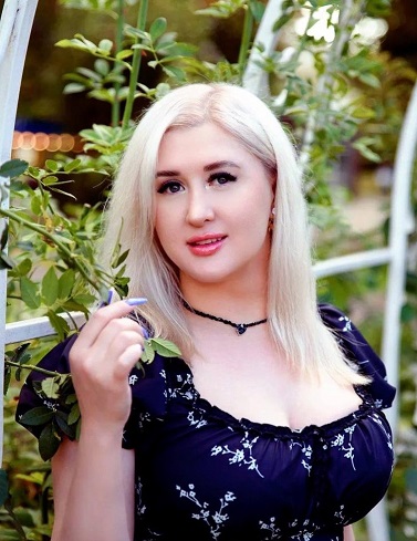 Дина Месенко